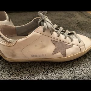 Golden Goose superstar Size 39